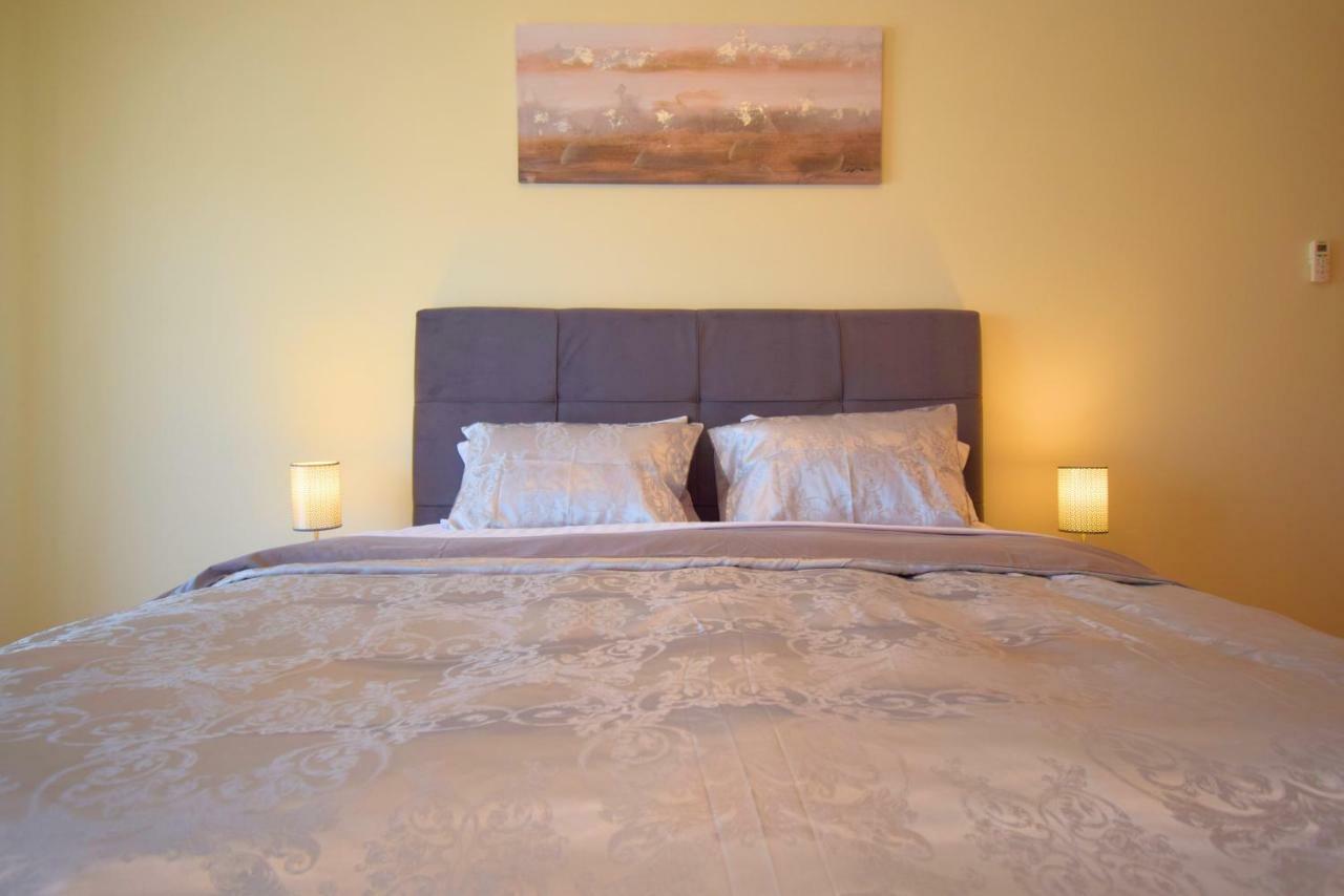 Perfect New In Apartment